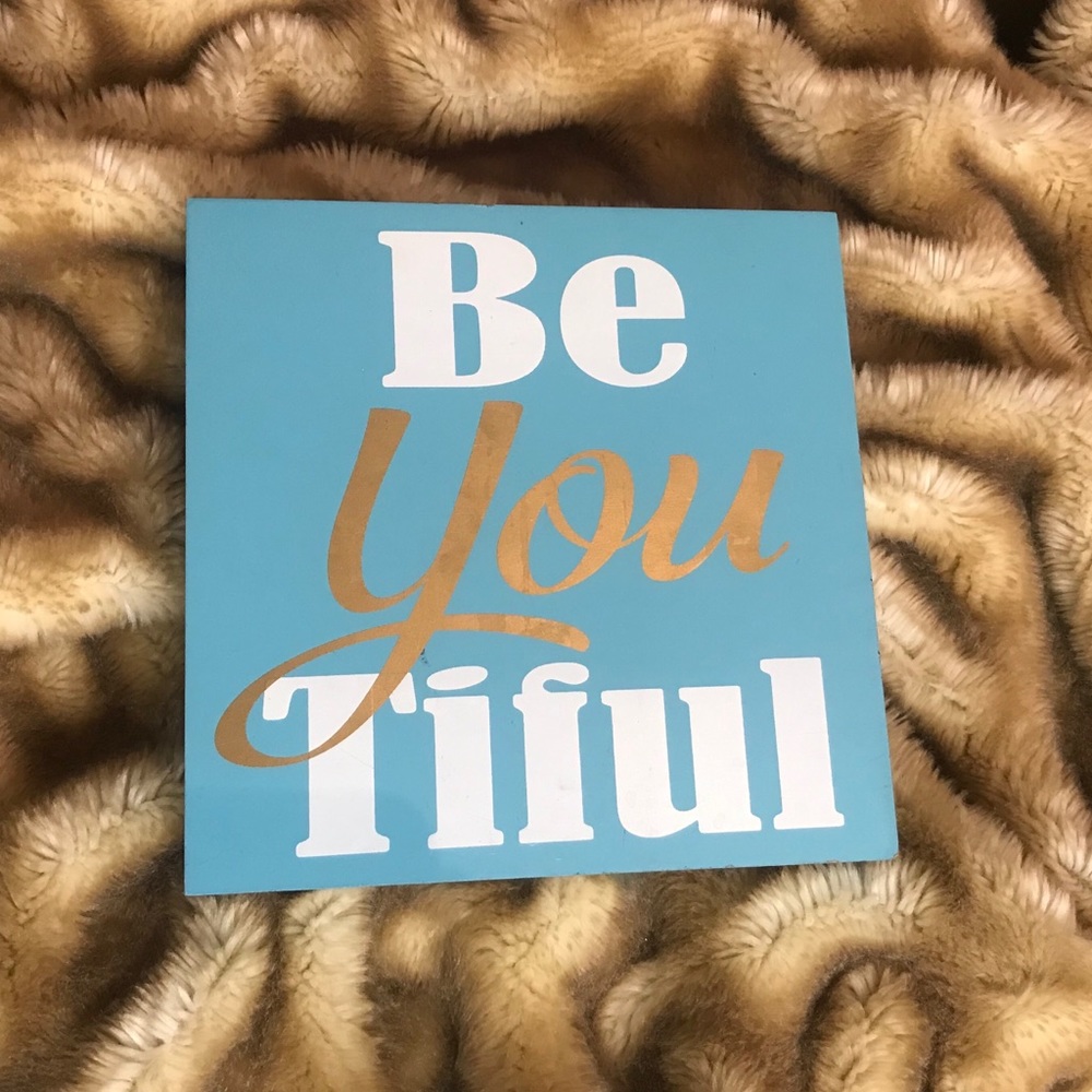 ✨Be YOU tiful Decor✨